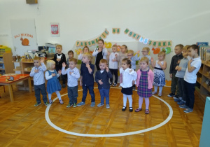 Występ dzieci z grupy 1.